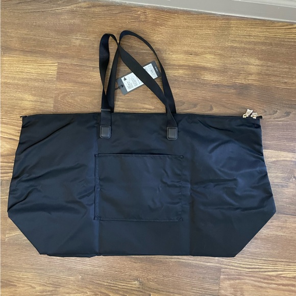 NWT Tumi Voyageur Just In Case Tote Black - Picture 4 of 10
